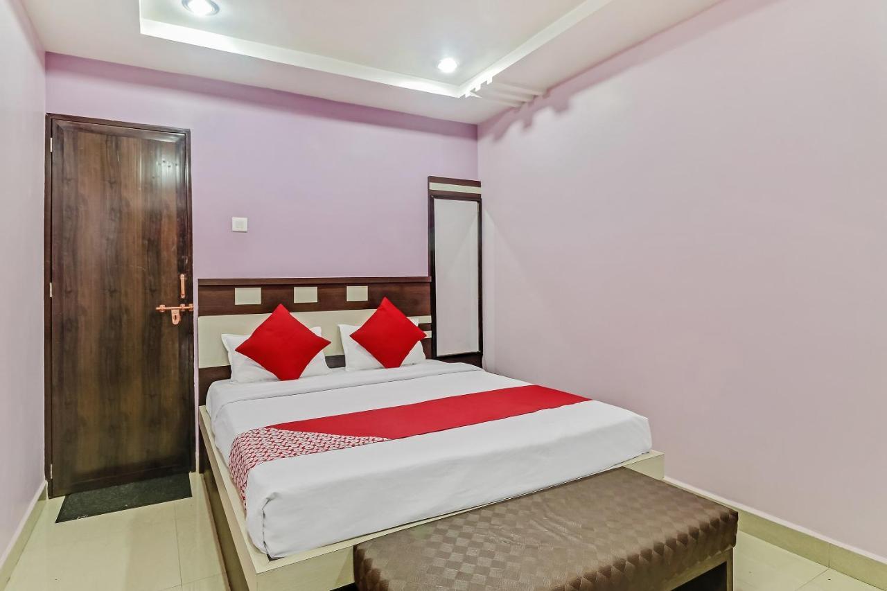 Super Hotel O Royal Raj Nandgaon ภายนอก รูปภาพ