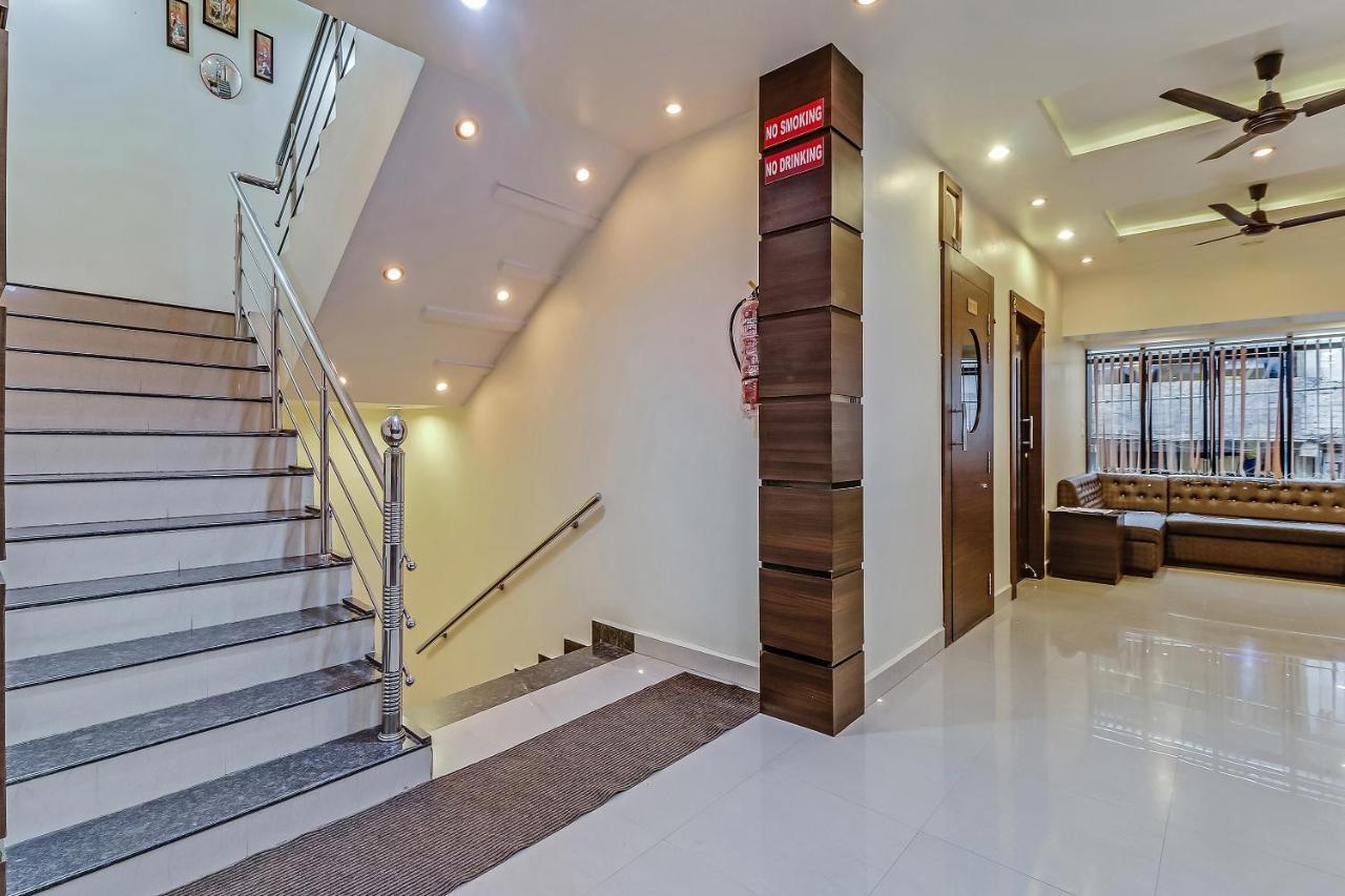 Super Hotel O Royal Raj Nandgaon ภายนอก รูปภาพ