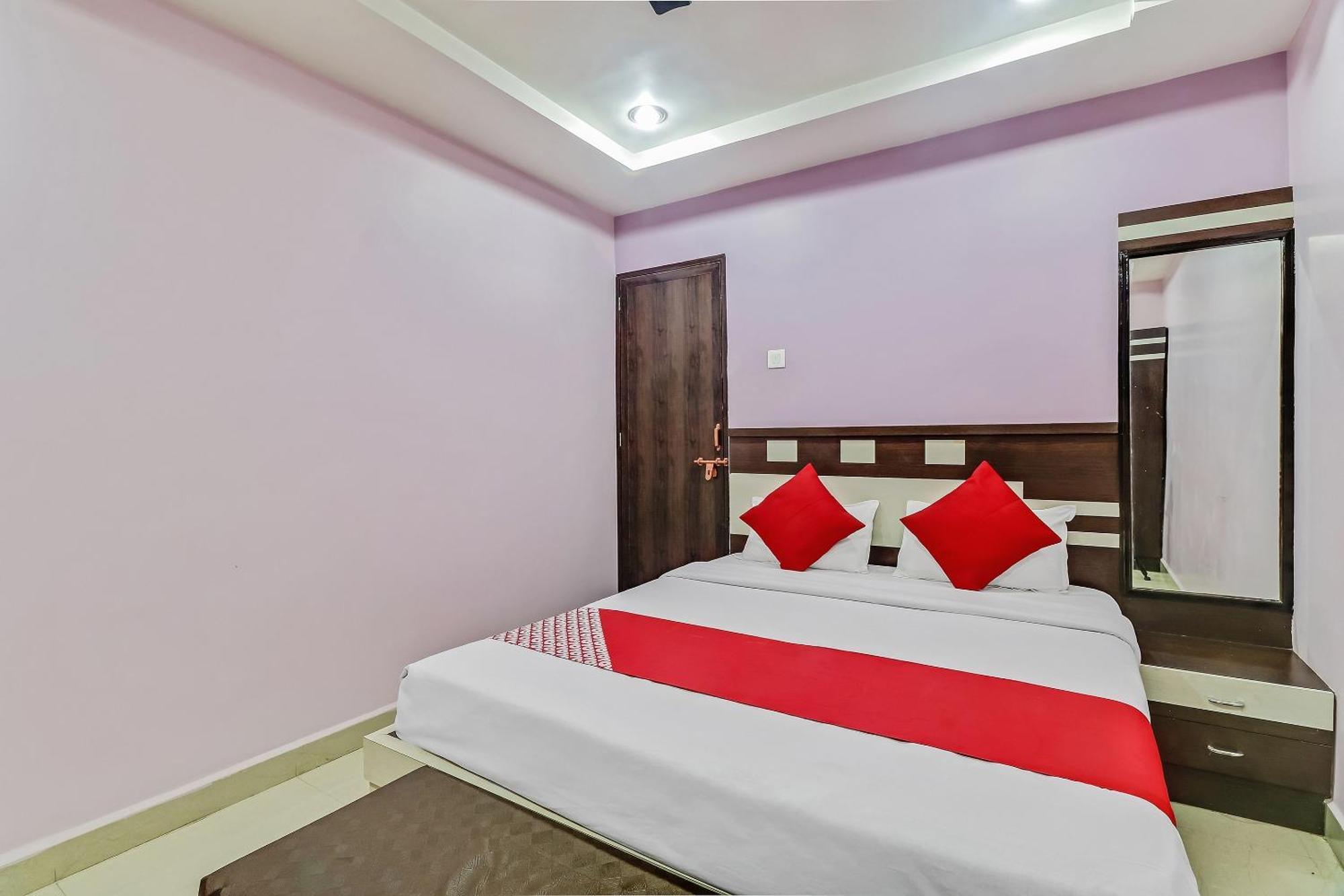 Super Hotel O Royal Raj Nandgaon ภายนอก รูปภาพ