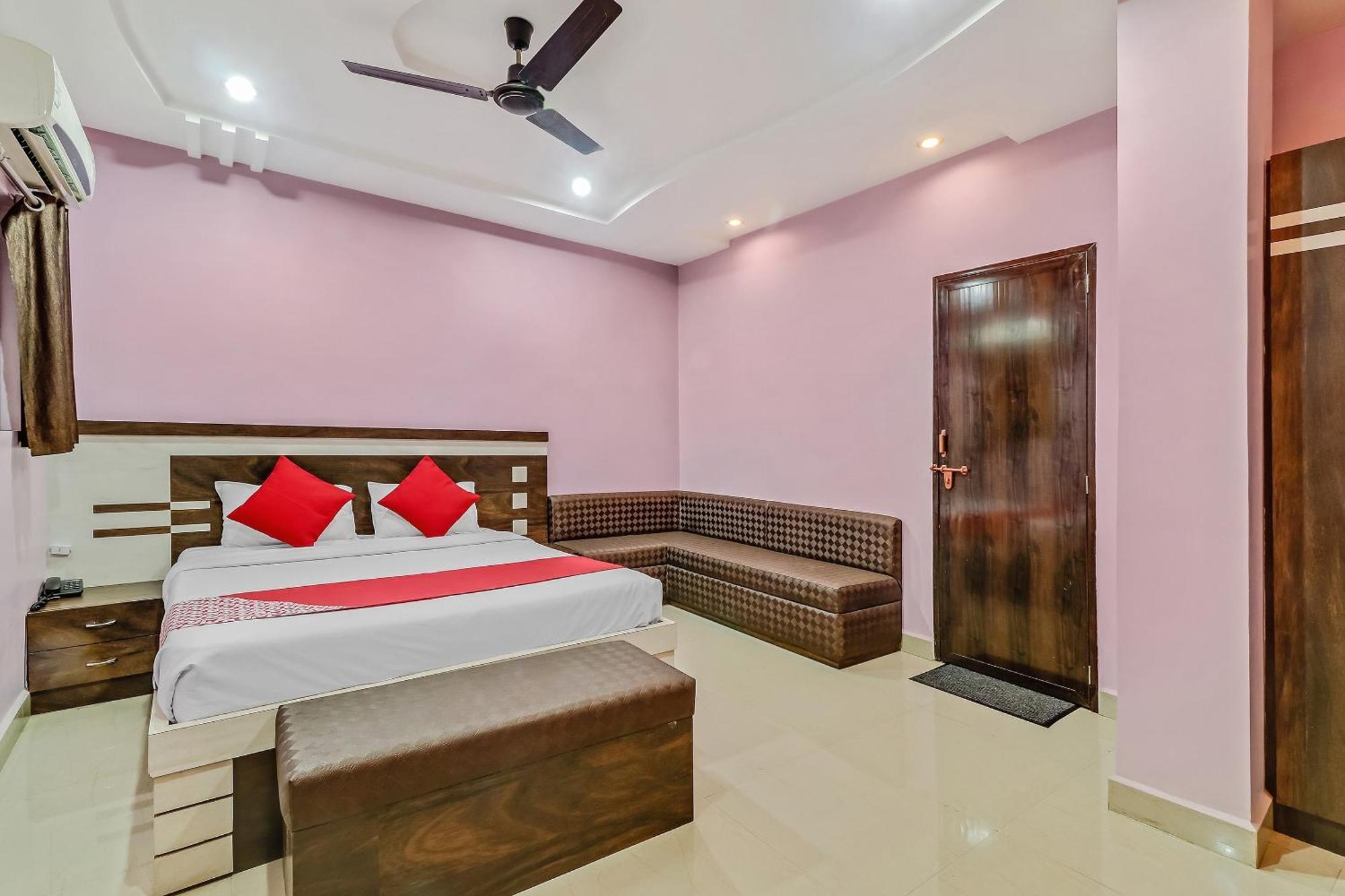 Super Hotel O Royal Raj Nandgaon ภายนอก รูปภาพ